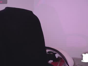 Holly_16 Chaturbate stream image from February 20, 2025