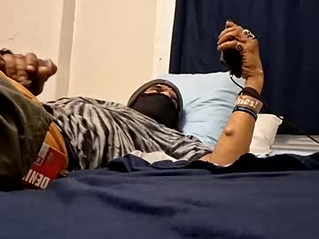 M12077404 Chaturbate stream image from February 20, 2025