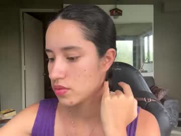 Alejandra_Viillegas Chaturbate stream image from February 20, 2025