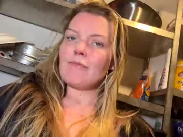 Gettingdickeddownsouth Chaturbate stream image from February 20, 2025