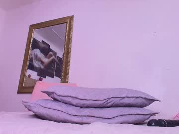 Mia_0_ Chaturbate stream image from February 20, 2025