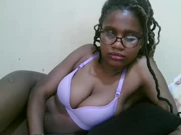 Pretty_Mellan Chaturbate stream image from February 20, 2025