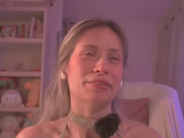 Soficb Chaturbate stream image from February 20, 2025