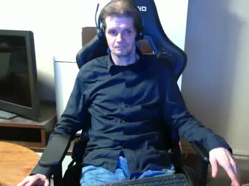 Bponie1 Chaturbate stream image from February 20, 2025