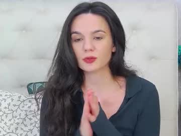 Clarasmitth Chaturbate stream image from February 20, 2025