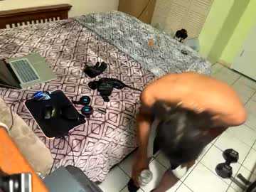 Romeotyn Chaturbate stream image from February 20, 2025