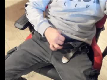 Snip1977 Chaturbate stream image from February 20, 2025