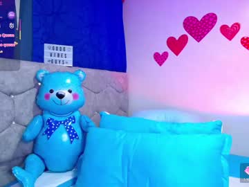 Owenblue__ Chaturbate stream image from February 21, 2025