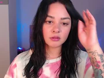 Scarlet_Davis_ Chaturbate stream image from February 21, 2025