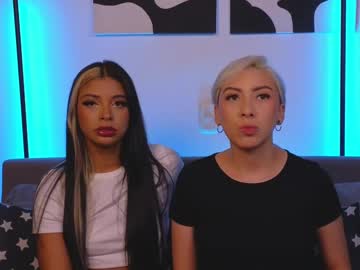 Violettgrey_ Chaturbate stream image from February 21, 2025