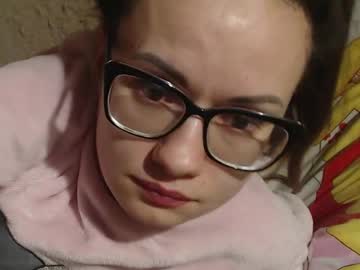 Flowercandydoll13 Chaturbate stream image from February 21, 2025