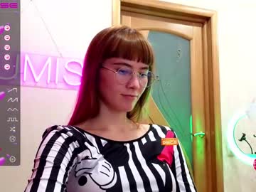 Kumisgo Chaturbate stream image from February 21, 2025