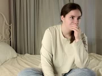 On_The_Soft_Pillow Chaturbate stream image from February 21, 2025