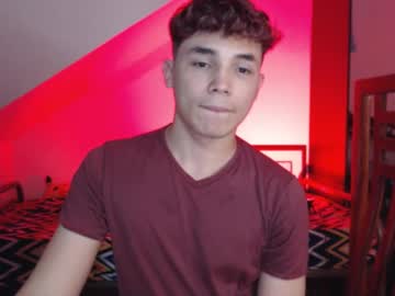 Silver_Galaxy Chaturbate stream image from February 21, 2025