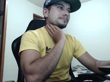 Yacklol Chaturbate stream image from February 21, 2025