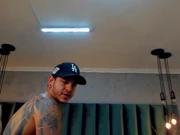Zacandmarcosmg_ Chaturbate stream image from February 21, 2025