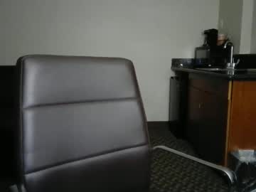 Flowergirl713 Chaturbate stream image from February 21, 2025