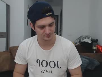 Andyfame1 Chaturbate stream image from February 21, 2025