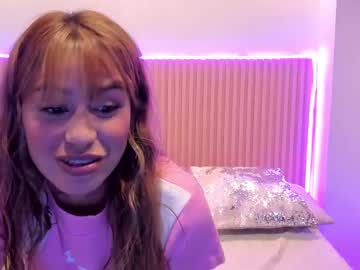 Candy_Glow Chaturbate stream image from February 21, 2025