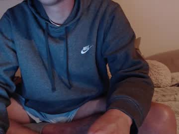 Masterleon12 Chaturbate stream image from February 21, 2025