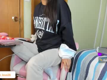 Allison_Love Chaturbate stream image from February 21, 2025