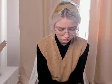 Cathrynbelger Chaturbate stream image from February 21, 2025