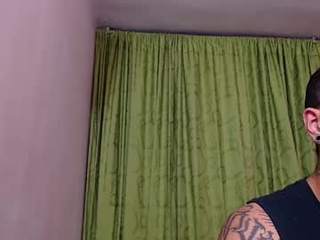 Chriss_James Chaturbate stream image from February 21, 2025
