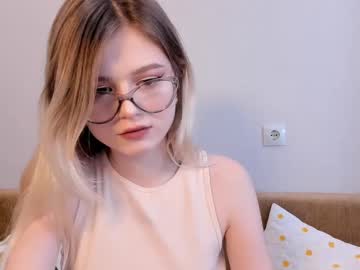 Grace_Smitt Chaturbate stream image from February 21, 2025