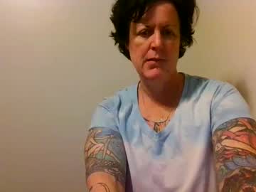 Perinne50 Chaturbate stream image from February 21, 2025