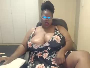 Sweetnoziexxx Chaturbate stream image from February 21, 2025