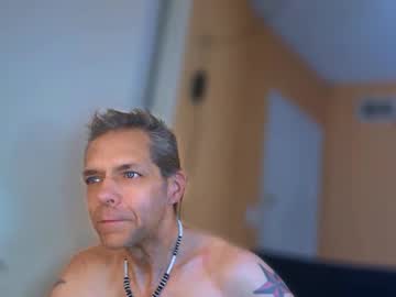 Your_King_Of_Hearts Chaturbate stream image from February 21, 2025