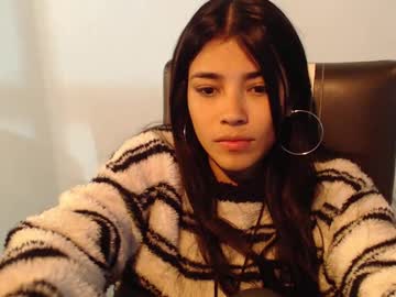 Annyt_ Chaturbate stream image from February 21, 2025