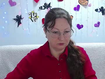 Oovanessahotts stream image from February 21, 2025