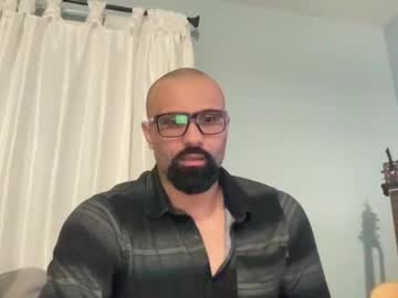 Ralah85 Chaturbate stream image from February 21, 2025
