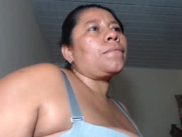 Kloe_Boobs Chaturbate stream image from February 21, 2025