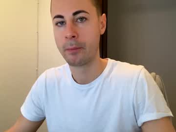 Max681334 Chaturbate stream image from February 21, 2025