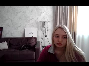 Viktorlonsky Chaturbate stream image from February 21, 2025