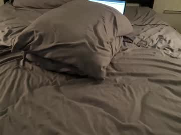 Jessesbubble Chaturbate stream image from February 21, 2025
