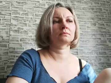 Edithmanning Chaturbate stream image from February 21, 2025