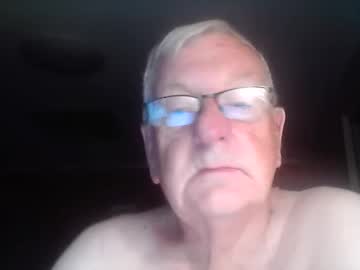 Melbourne000 Chaturbate stream image from February 21, 2025