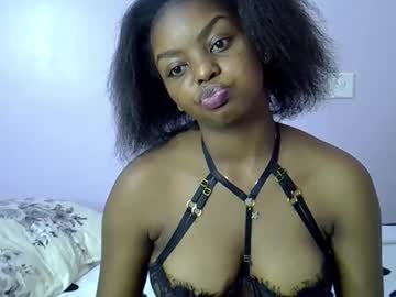 Prettysophia_ Chaturbate stream image from February 21, 2025