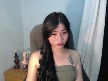 Sweetnjuicy69x Chaturbate stream image from February 21, 2025