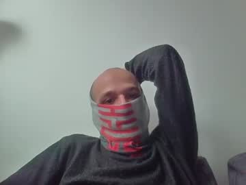 Thetubedscarfguy Chaturbate stream image from February 21, 2025