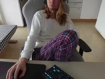 Hotinhell666 Chaturbate stream image from February 21, 2025