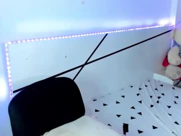 Natalia_Cb Chaturbate stream image from February 21, 2025