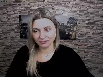 Queen_Tina_ Chaturbate stream image from February 21, 2025