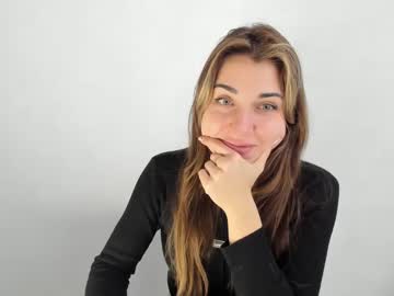 Summmmersky Chaturbate stream image from February 21, 2025