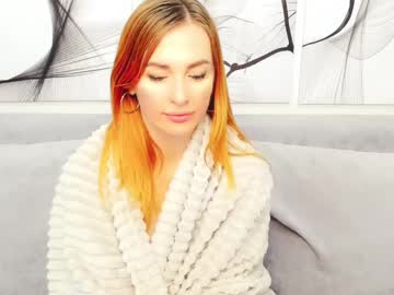 Vita_Flowen Chaturbate stream image from February 21, 2025