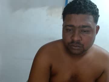 Wilintom483797 Chaturbate stream image from February 21, 2025