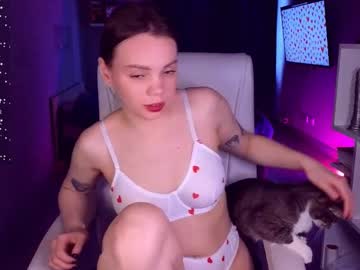 Cumeveline Chaturbate stream image from February 21, 2025